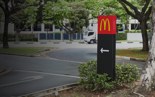 Loja do Mc Donald's é arrombada e criminosos levam mais de R$ 19 mil