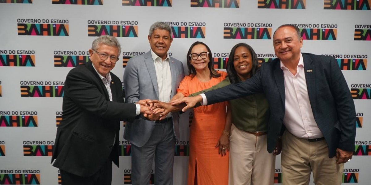 Caetano faz primeira reunião de trabalho com o governador Jerônimo