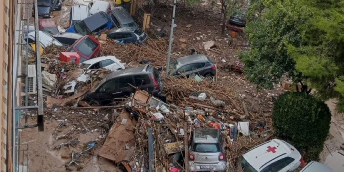 Enchente deixa 72 mortos em Valência, na Espanha