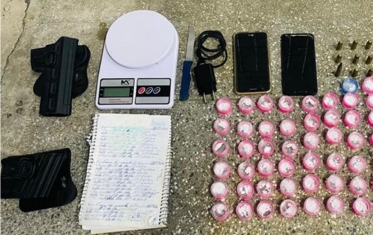 Moradora é feita de refém por suspeito de tráfico no bairro da Engomadeira