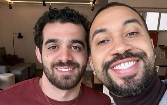 Gil do Vigor assume namoro com estudante de odontologia