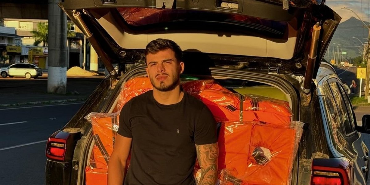 Ator Thomaz Costa celebra mais um mês sem sexo e maconha