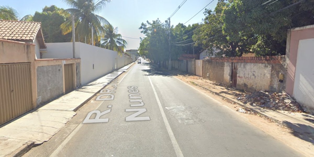 Mulher morre após acidente entre caminhão e moto no interior do estado