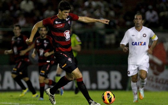Vitória tem mais um tabu pela frente em duelo contra o Athletico Paranaense