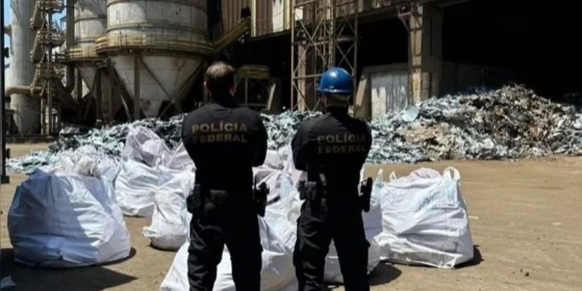 Polícia Federal queima mais de 3 toneladas de drogas de facção criminosa