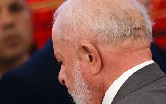 Lula passará por novos exames neste domingo (3)