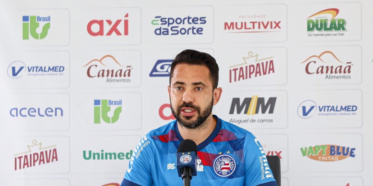 Everton Ribeiro destaca importância de confronto direto contra o São Paulo