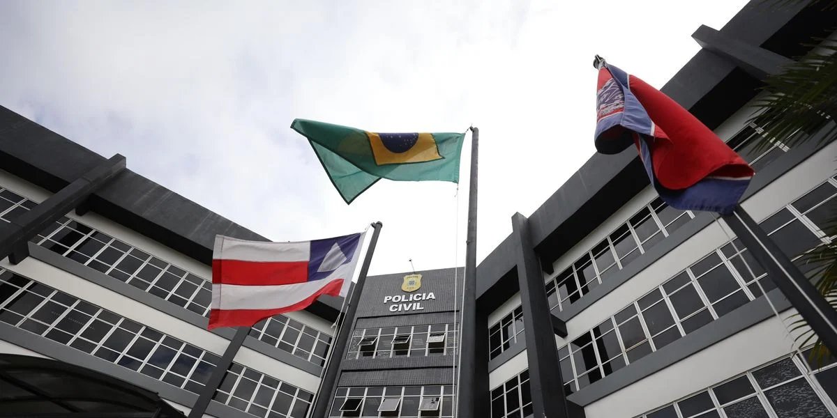 Jovem autista sai do Espírito Santo para tentar conhecer Léo Santana e se perde em Salvador