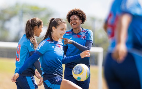 Bahia vence Vitória em jogo de ida