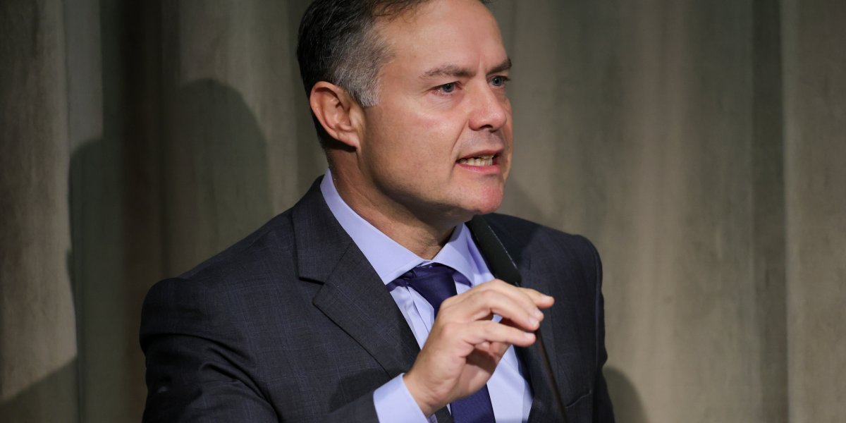 Ministro dos Transportes fala sobre corte em benefícios fiscais