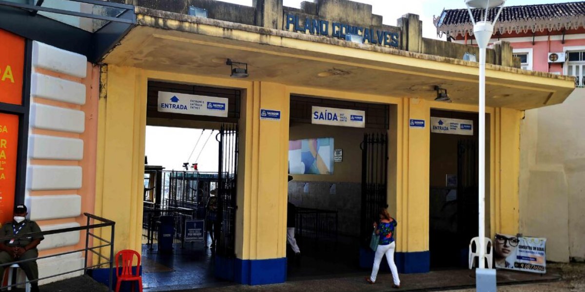 Plano Inclinado Gonçalves terá tarifa gratuita até o final da reforma do Elevador Lacerda