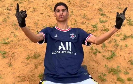 "Luva de Pedreiro-O rei da jogada", quem é Iran Ferreira?