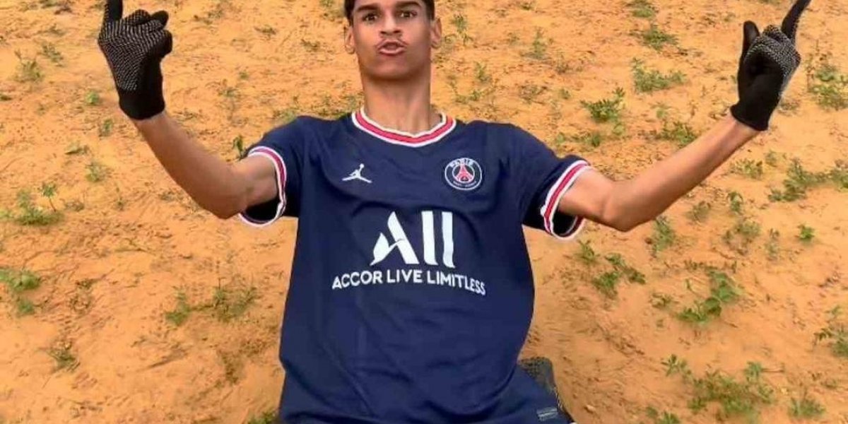 "Luva de Pedreiro-O rei da jogada", quem é Iran Ferreira?