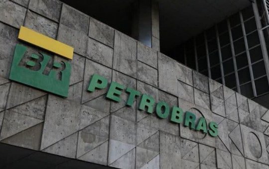 Petrobras anuncia lucro de mais de R$ 30 bilhões no 3º trimestre de 2024
