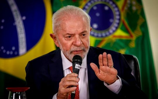 Presidente Lula é liberado para viajar após realizar exames