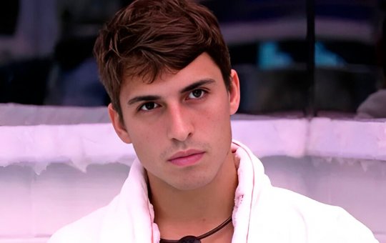 Justiça acata decisão do MP e condena novamente Felipe Prior por estupro