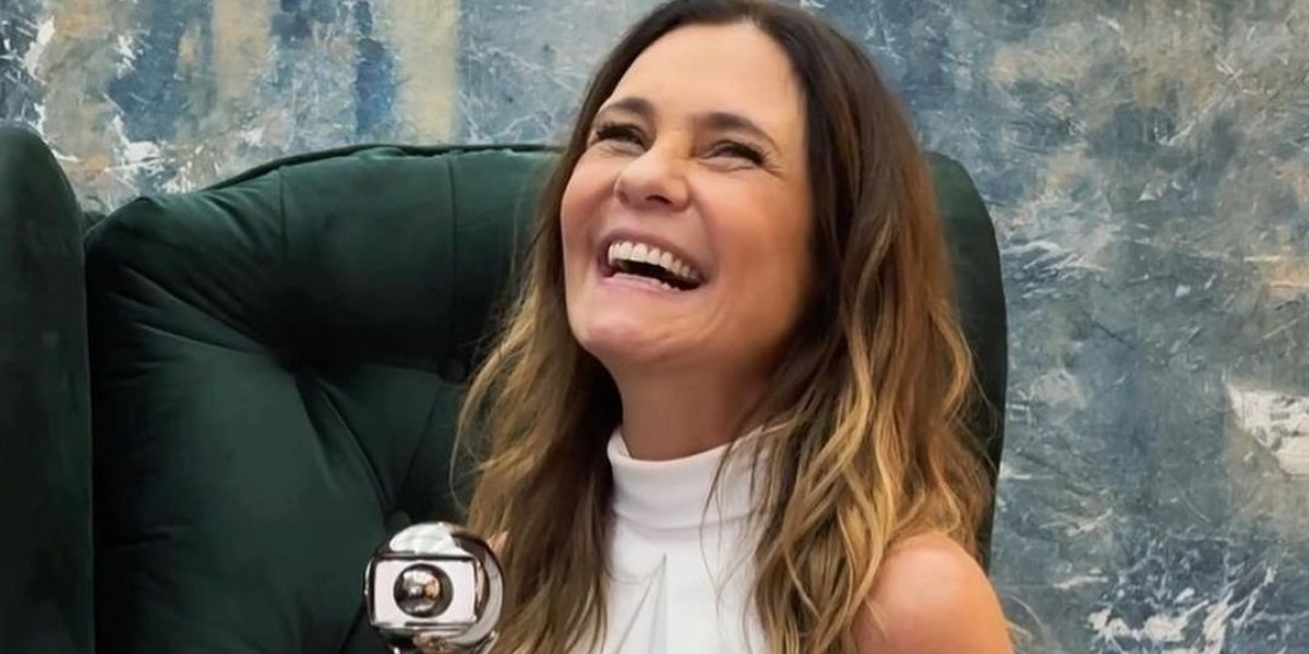 "Pretendo dar uma parada", afirma Adriana Esteves sobre atuar em novelas