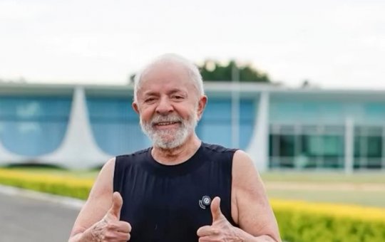 Lula posta vídeo fazendo caminhada: 'Estou voltando à ativa'