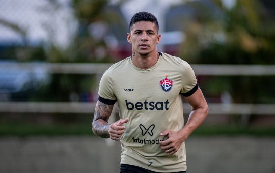 Com presença de Camutanga, Vitória realiza mais uma sessão de treinos visando jogo contra o Criciúma