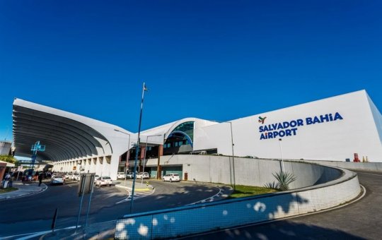 Avião com destino ao Qatar realiza pouso de emergência em Salvador