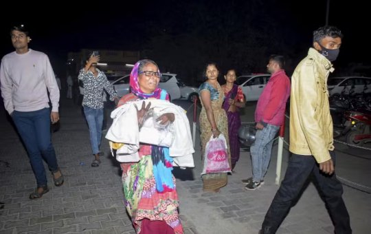 Incêndio em UTI neonatal mata 10 recém-nascidos em hospital na Índia