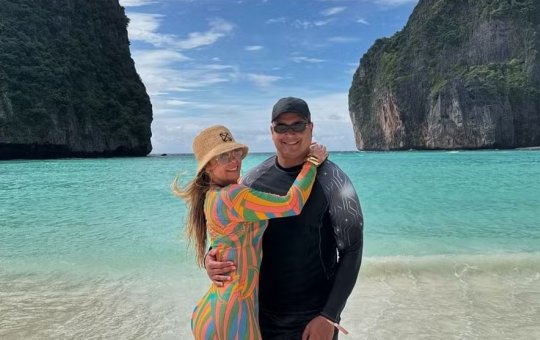 Xanddy faz declaração para Carla Perez em seu aniversário: "Você já sabe o quanto te amo"