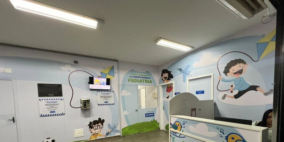 Menina de 3 anos morre afogada em piscina de condomínio no Imbuí