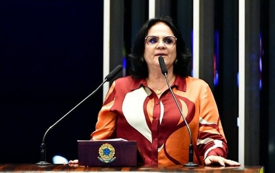 Damares Alves manifesta indignação com valor gasto no Festival Aliança Contra Fome; veja vídeo