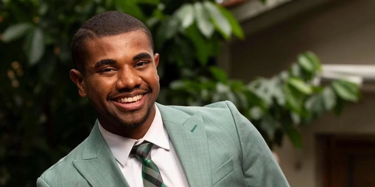 Davi Brito compartilha mensagem contra racismo no Dia da Consciência Negra