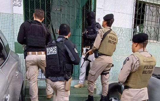 Policial é preso por suspeita de matar empresário