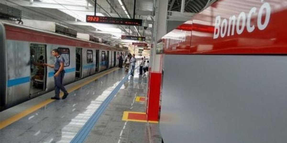 Idosa suspeita de cometer injúria racial no metrô tem liberdade provisória concedida