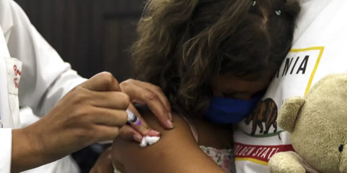 Aumento nos casos de coqueluche preocupa a Bahia em 2024