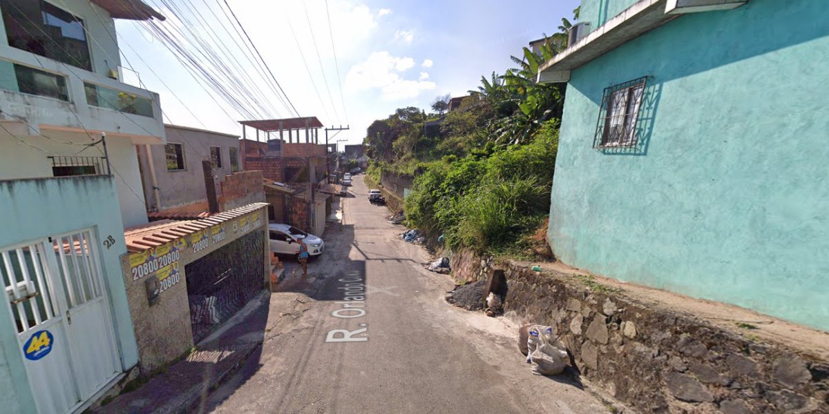 Casa desaba em Plataforma na manhã desta quarta-feira (27)