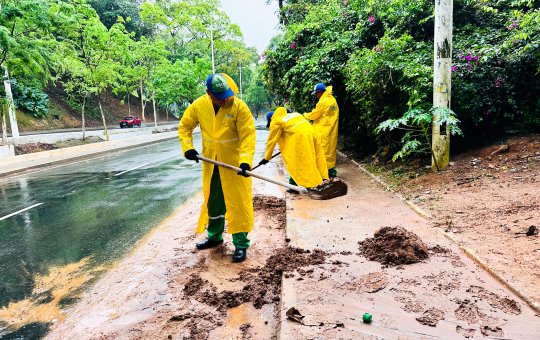 Limpurb intensifica trabalhos para diminuir estragos causados pela chuva