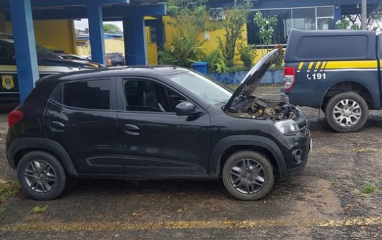 PRF localiza em Simões Filho carro furtado em São Paulo em 2021