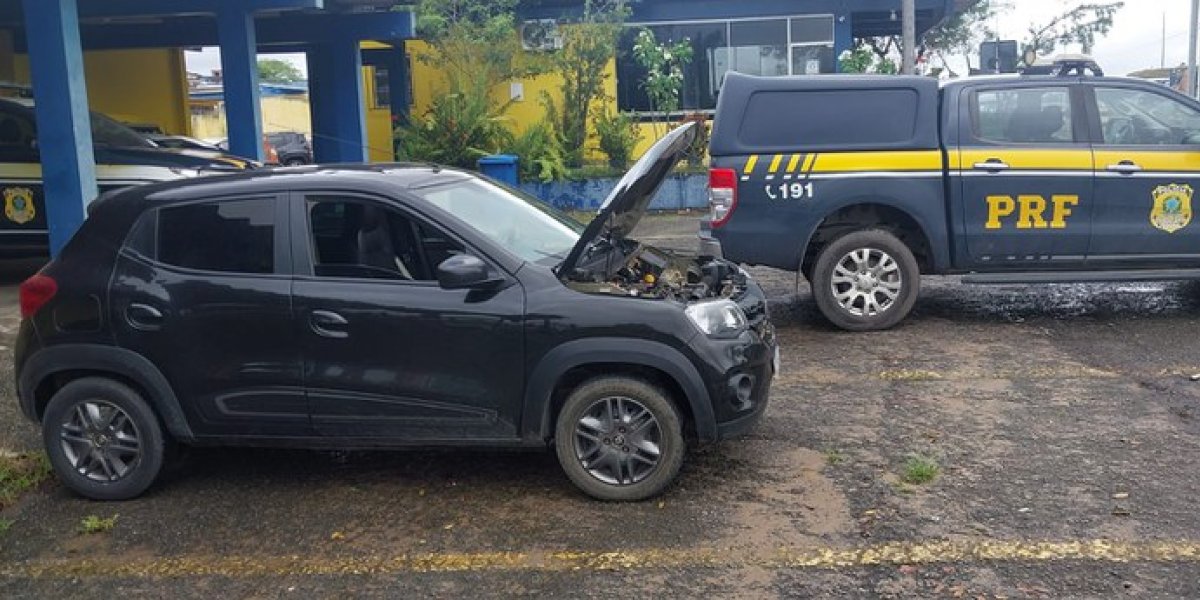PRF localiza em Simões Filho carro furtado em São Paulo em 2021