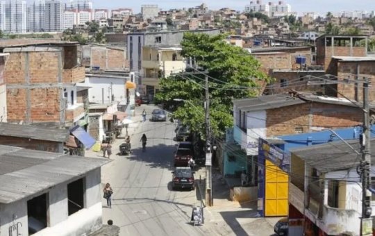 Suspeito de tráfico morre no Bairro da Paz em confronto com a PM