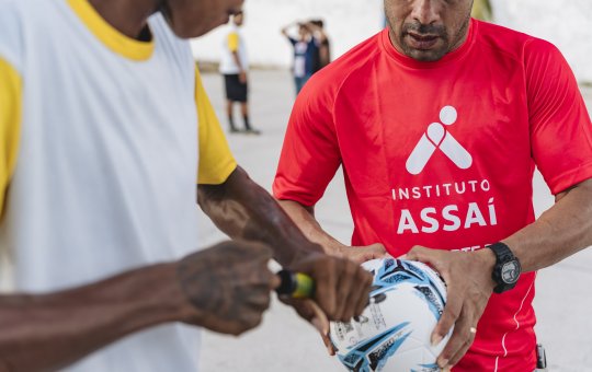 Evento gratuito promove aulas gratuitas de karatê, futebol, dança e outras atividades em Salvador e na RMS