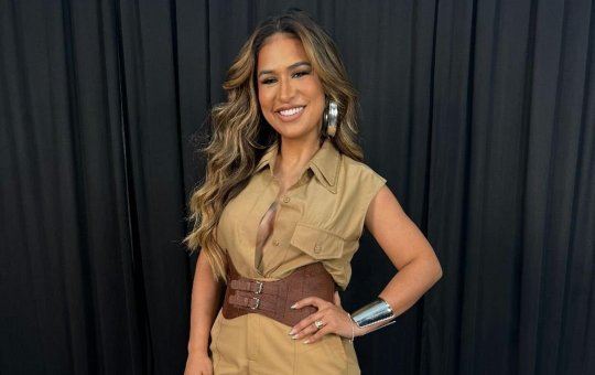 Simone Mendes diverte fãs ao mostrar cardápio “raiz” em seu camarim