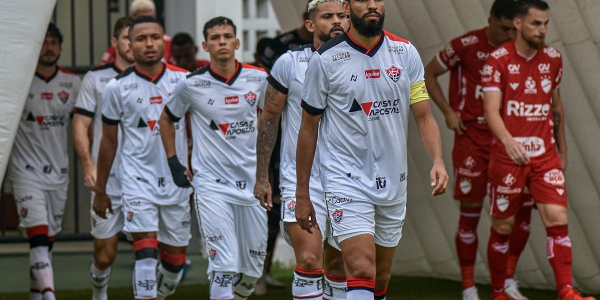Ídolo do Vitória anunciado no Londrina; veja quem é