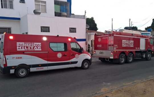 Incêndio atinge frigorífico em Queimadas