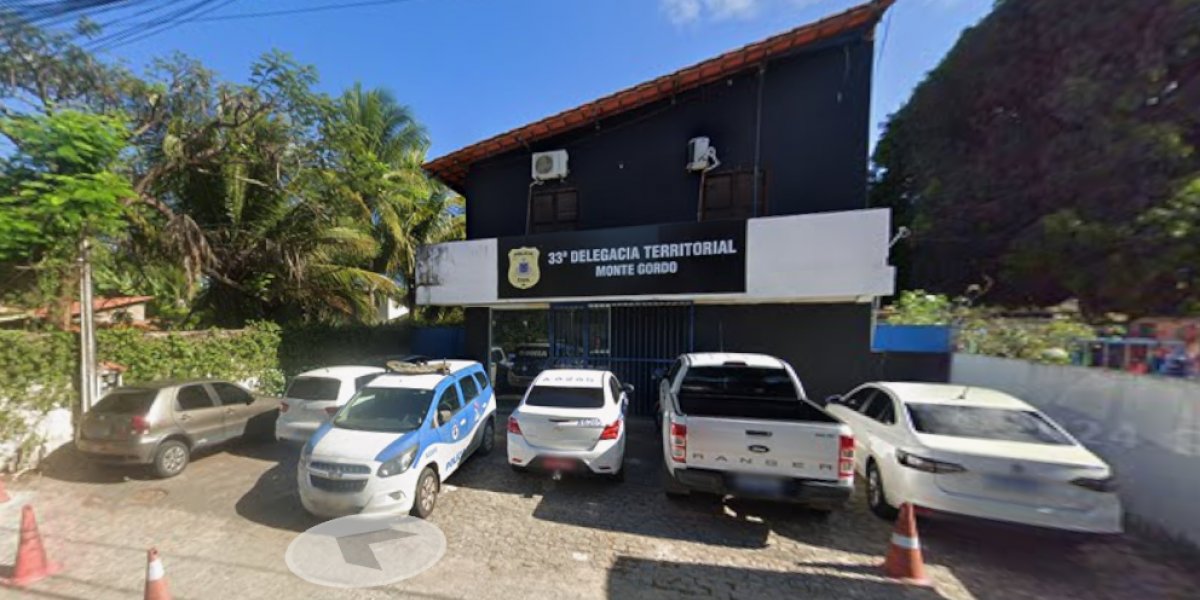 Mulher morre baleada durante viagem em carro de aplicativo em Camaçari