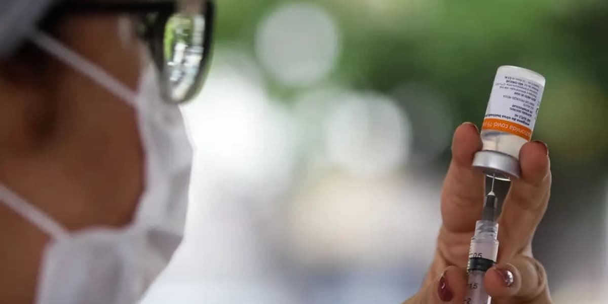 Ministério da Saúde distribui 1,5 milhão de doses de vacina contra Covid-19