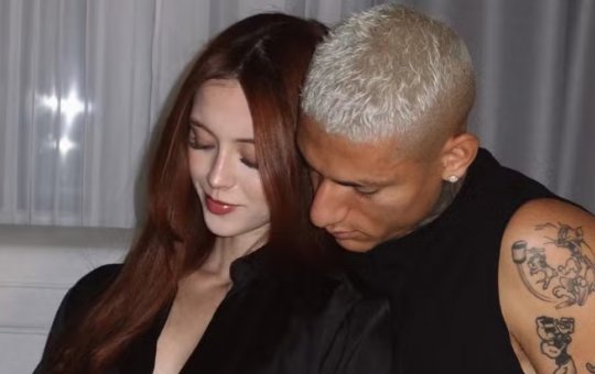 Atacante com passagem pela Seleção Brasileira será pai pela primeira vez