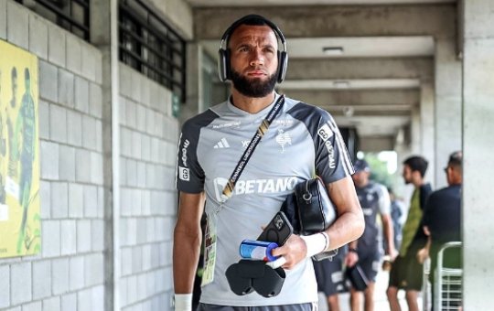 Bahia formaliza proposta por goleiro de gigante da Série A