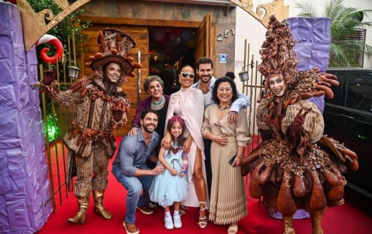 Filha de Sabrina Sato comemora aniversário com festa temática