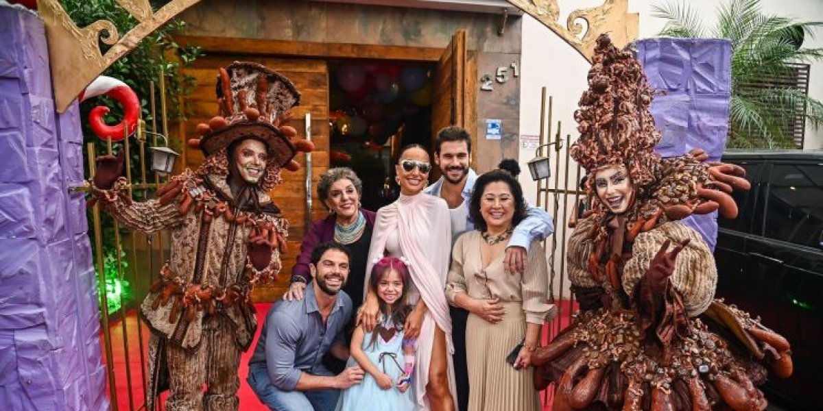 Filha de Sabrina Sato comemora aniversário com festa temática