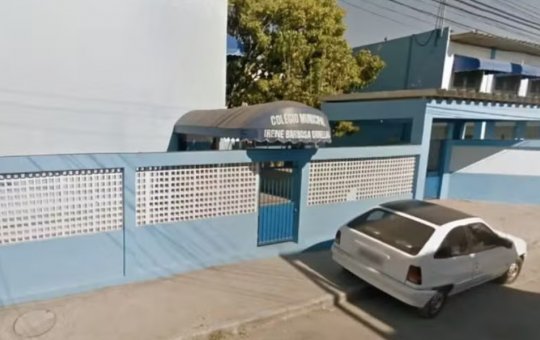 Pai de estudante agride professor após jovem ser reprovada na escola