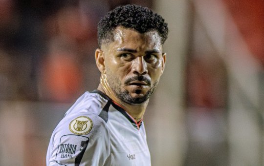 Presidente do Vitória fala sobre jogadores que devem deixar o clube
