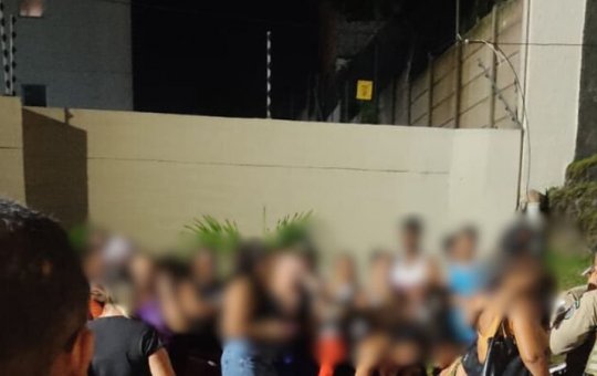 Homem é morto a tiros em frente ao condomínio onde morava em Salvador